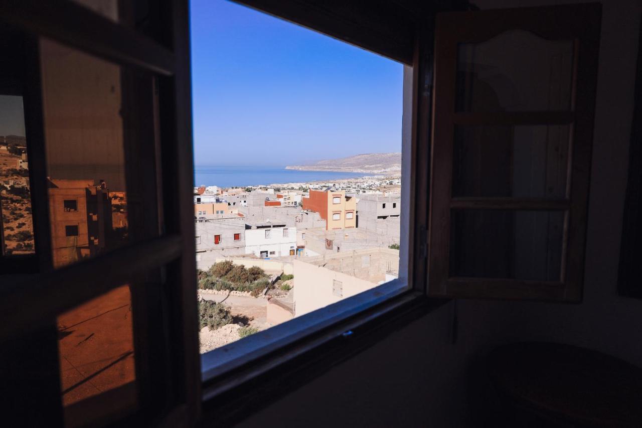 Casanostra Hotel Tamraght Buitenkant foto